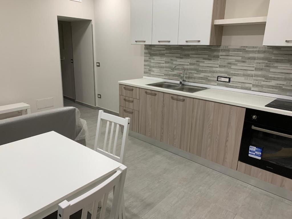Apartament Monica'S House Neapol Zewnętrze zdjęcie