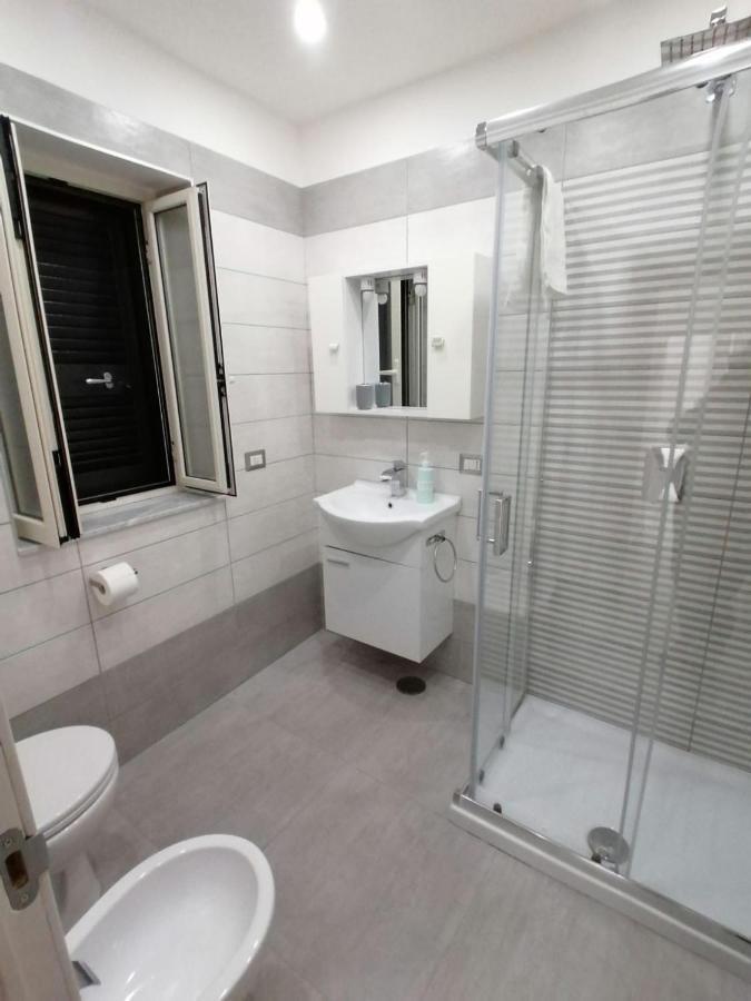 Apartament Monica'S House Neapol Zewnętrze zdjęcie